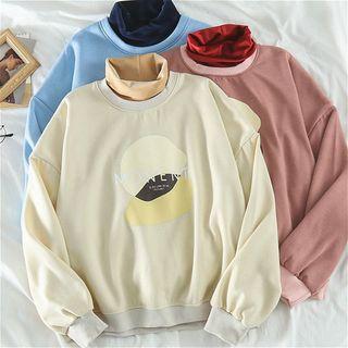 Print Turtle-neck Loose-fit Sweatshirt