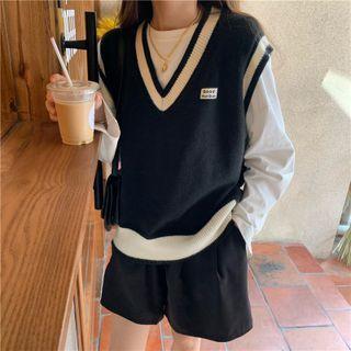 Contrast Trim Applique Sweater Vest