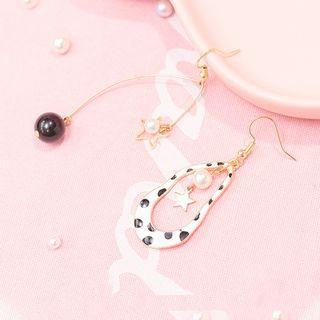 Non-matching Faux Pearl Irregular Hoop Dangle Earring