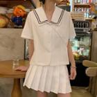 Short-sleeve Sailor Collar Blouse / Pleated Skirt