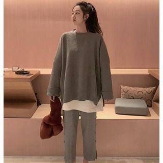 Long-sleeve Split Hem Knit Top / Button Accent Split Hem Pants