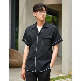 Open-placket Short-sleeve Piped Shirt