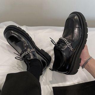 Chained Lace-up Shoes