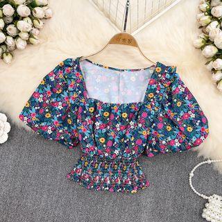 Square-neck Floral Smocked Crop Blouse