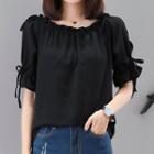 Wood Ear Trim Off-shoulder Short-sleeve Top