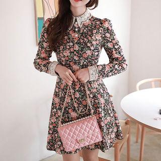 Lace-collar Floral Flare Dress