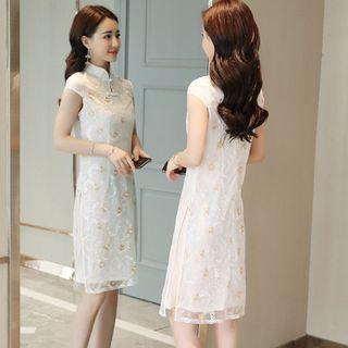Short-sleeve Floral Embroidery A-line Qipao Dress