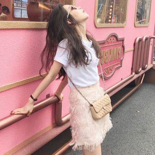 Set: Short-sleeve T-shirt + Mini Fringed A-line Skirt
