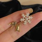 Deer & Snowflake Rhinestone Asymmetrical Earring 1 Pair - Gold - One Size