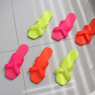 Cross-strap Neon Color Flip-flops