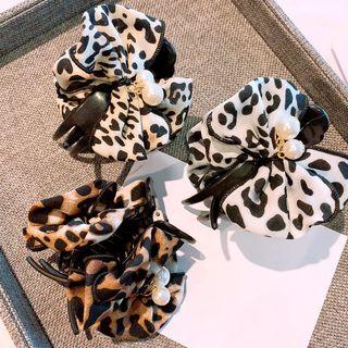 Leopard Patterned Bow Accent Hair Clip