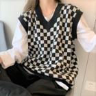 Checkered V-neck Sweater Vest / Long-sleeve Plain T-shirt