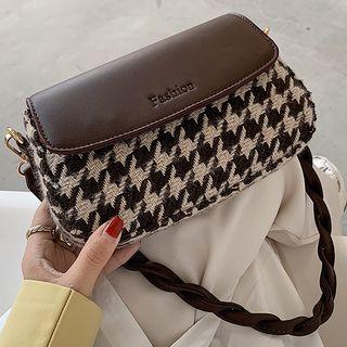 Houndstooth Flap Shoulder Bag