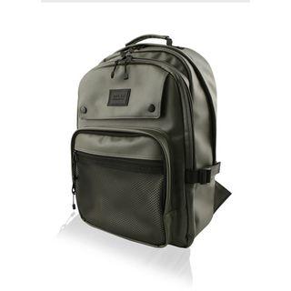 Couple Zip Mesh-pocket Backpack