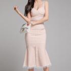 Set: Gingham Lace Trim Camisole Top + Ruffle Hem Midi Pencil Skirt