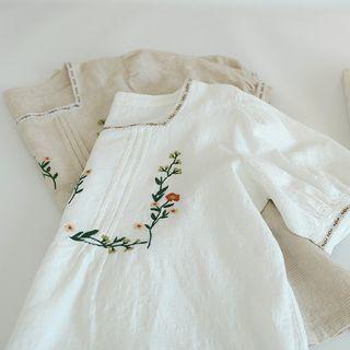 Short-sleeve Square-neck Floral Embroidered Blouse