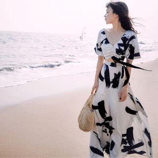 Patterned Elbow-sleeve A-line Maxi Dress