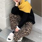 Argyle Loose Sweater / Leopard-print Straight-cut Pants / Knit Scarf