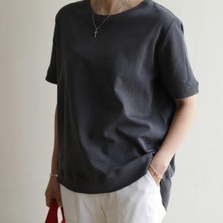 Short-sleeve Dip-back Pullover