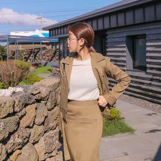 Dual-pocket Belted-detail Jacket