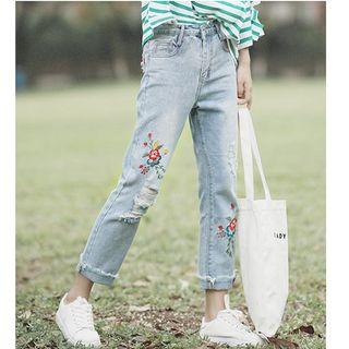 Embroidered Ripped Straight-cut Cropped Jeans