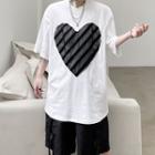 Elbow-sleeve Heart Patched T-shirt