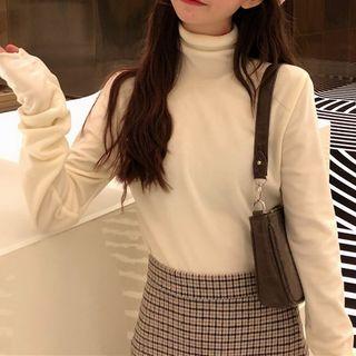 Long-sleeve Turtle-neck Velvet Top