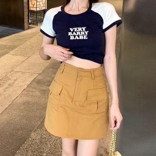 Short-sleeve Lettering Cropped T-shirt / Mini Pencil Skirt
