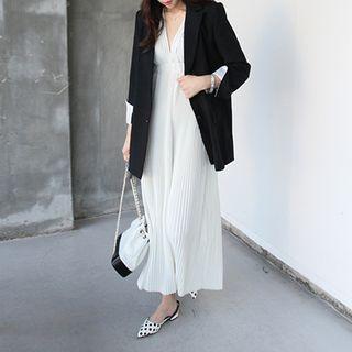 Cap-sleeve Accordion-pleat Maxi Dress