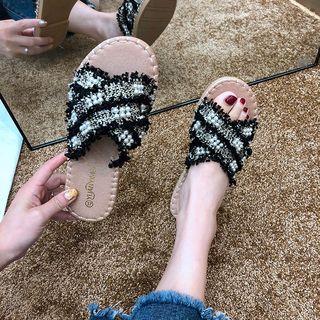 Cross Pearl Pattern Strap Sandals