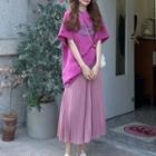 Elbow-sleeve Lettering Print T-shirt / Pleated Midi A-line Skirt