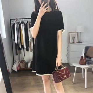Short-sleeve Contrast Trim Fringed Dress