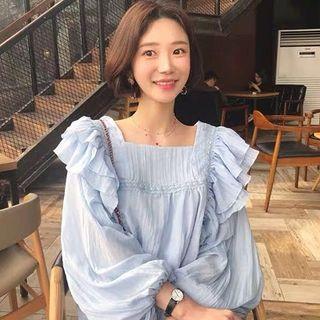 Plain Puff-sleeve Square-neck Scallop-edge Blouse