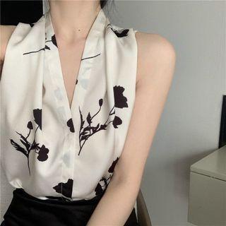 Sleeveless Floral Blouse / Plain Midi Pencil Skirt