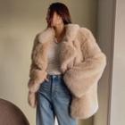 Wide-collar Faux-fur Boxy Jacket