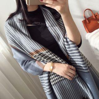 Houndstooth Shawl Airy Blue - One Size