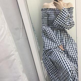 Off Shoulder Bell Long Sleeve Plaid Midi Dress