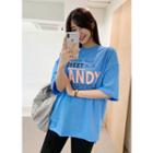 Tall Size Letter-printed Slit-side T-shirt
