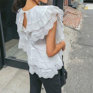 Capelet Eyelet-lace Tiered Top