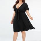 Plus Size Short-sleeve V-neck Ribbon Front Plain A-line Dress