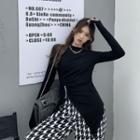 Long-sleeve Asymmetrical T-shirt / Houndstooth Wide-leg Pants