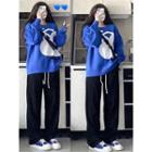 Print Sweater / Straight Leg Pants