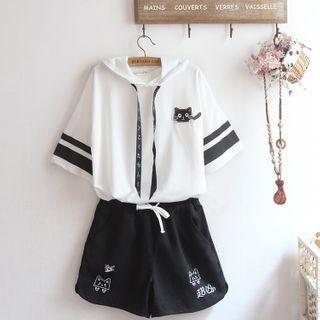 Elbow-sleeve Printed Hoodie / Wide-leg Shorts / Set