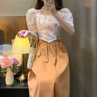 Short-sleeve Print Cropped Blouse / Midi A-line Skirt
