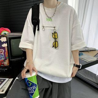 Short-sleeve Lettering Zipped Detail T-shirt