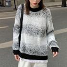 Ombre Sweater Black & White - One Size