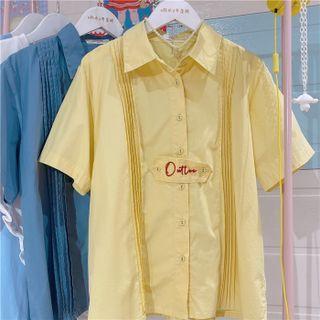 Short-sleeve Letter Embroidered Pintuck Shirt