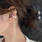 Rhinestone Alloy Cuff Earring / Star Chained Faux Pearl Cuff Earring