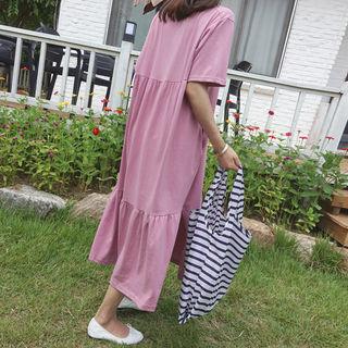 Ruffle-hem Slit-side T-shirt Dress