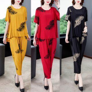 Set: Short-sleeve Feather Print Top + Harem Pants